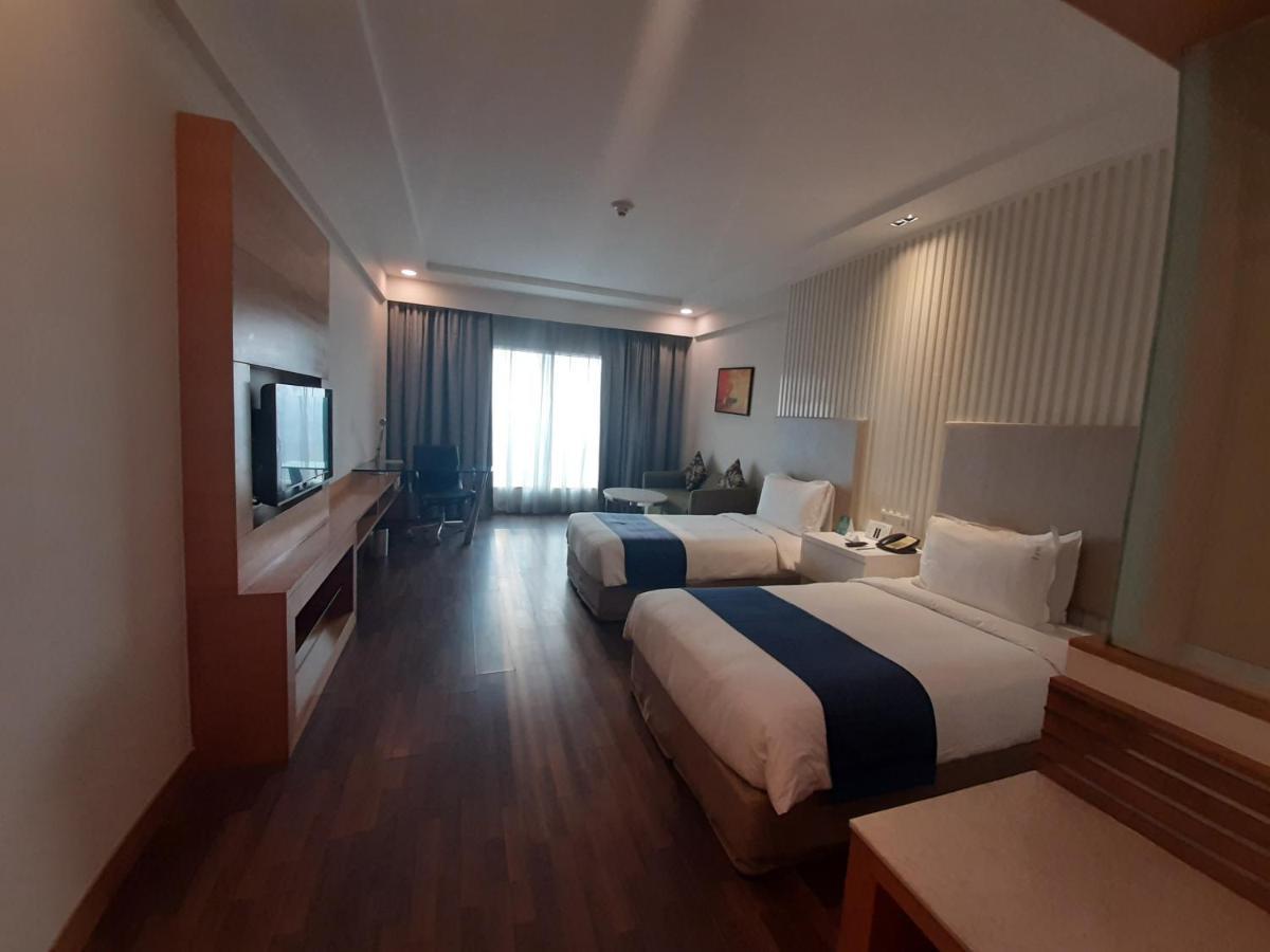 Holiday Inn Amritsar Ranjit Avenue By Ihg Екстериор снимка
